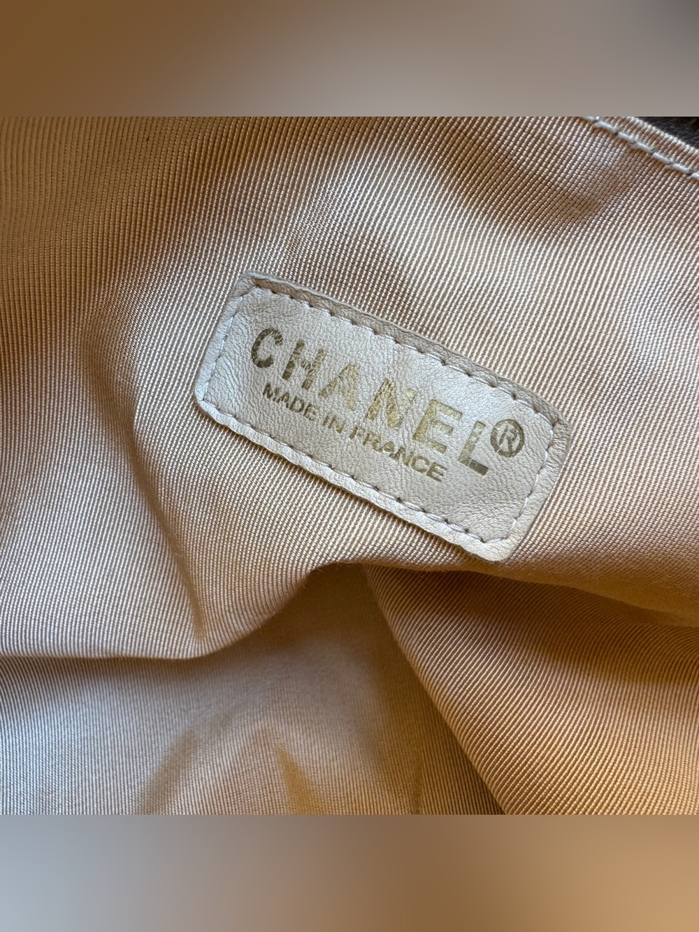 CHANEL Brown Patchwork Suede Shoulder Bag - Picture 14 of 14